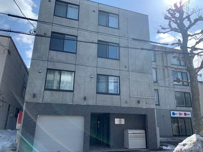 物件外観写真2　(外観写真)