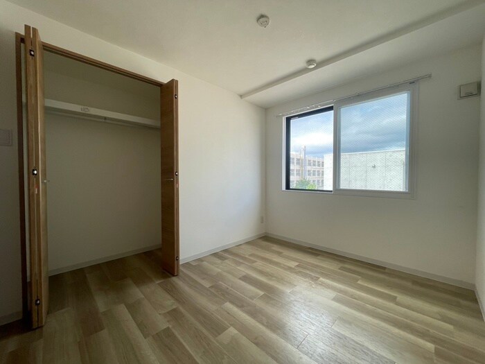 物件内観写真22　(居室)