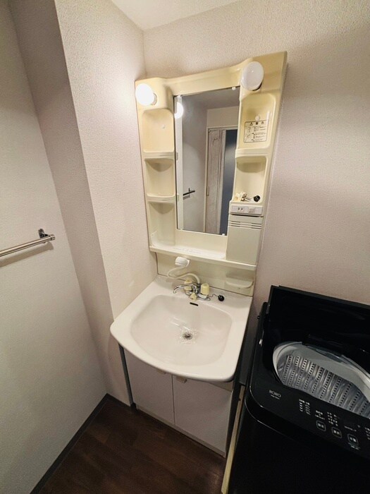 物件内観写真18　(洗面)