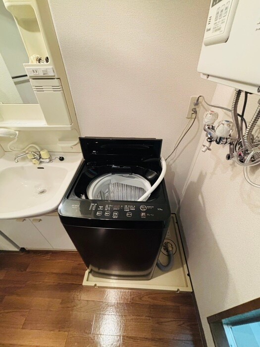 物件内観写真22　(洗濯機置場)