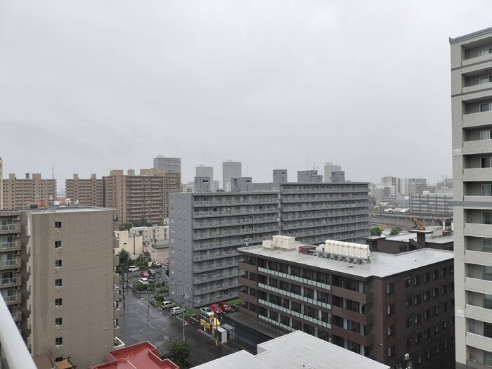 物件内観写真21　(室内からの展望)