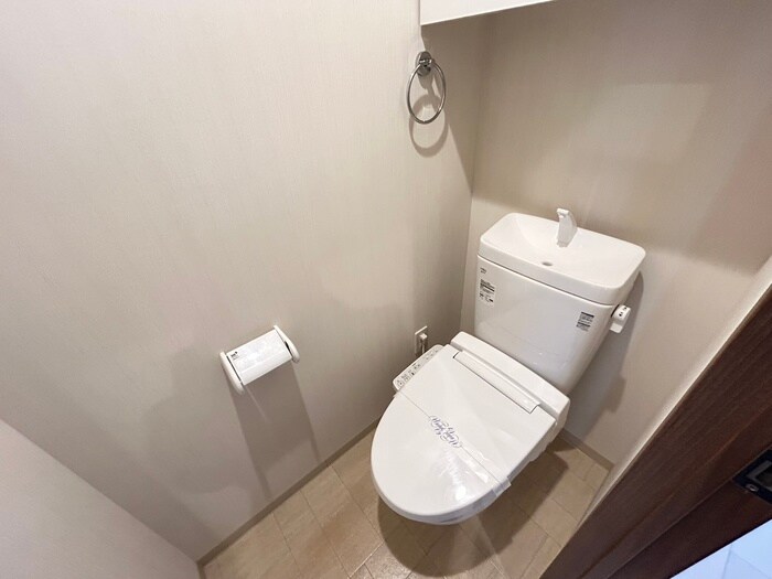 物件内観写真13　(トイレ)