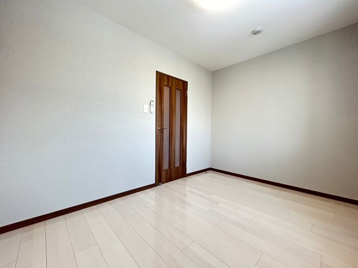 物件内観写真17　(居室)