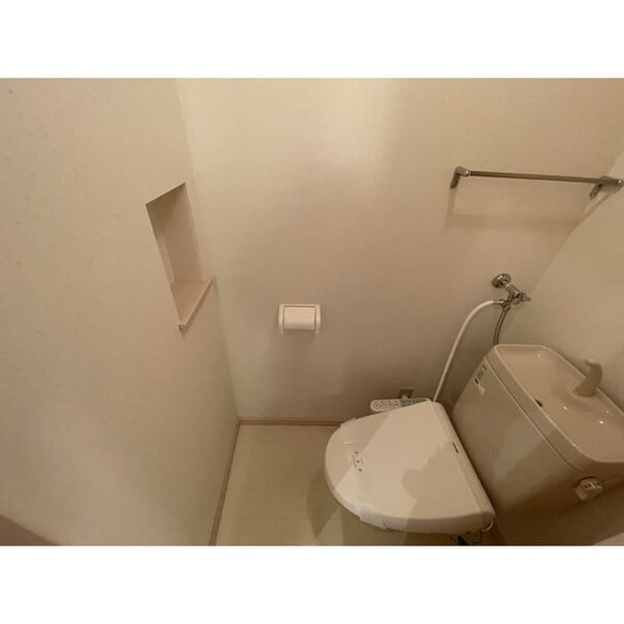 物件内観写真13　(トイレ)