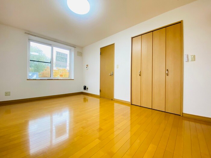 物件内観写真6　(居室)