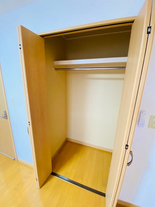 物件内観写真11　(収納)