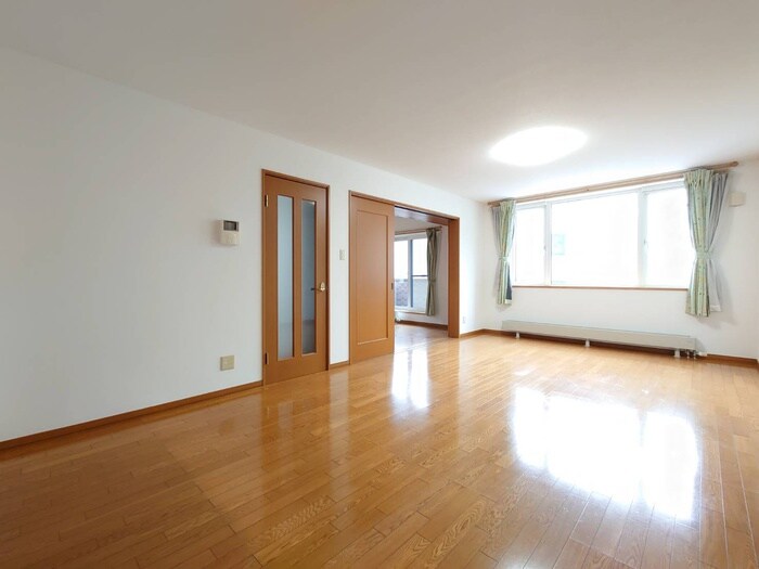 物件内観写真5　(居室)