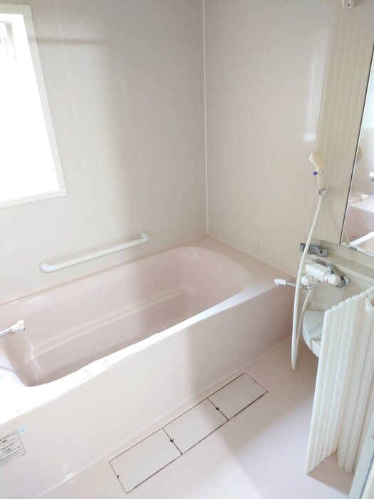 物件内観写真12　(バス／シャワールーム等)