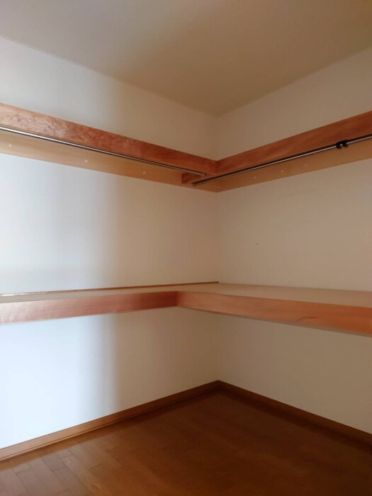 物件内観写真15　(収納)