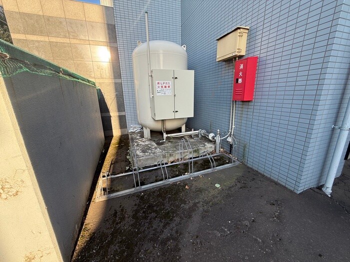 物件外観写真6　(駐輪場)