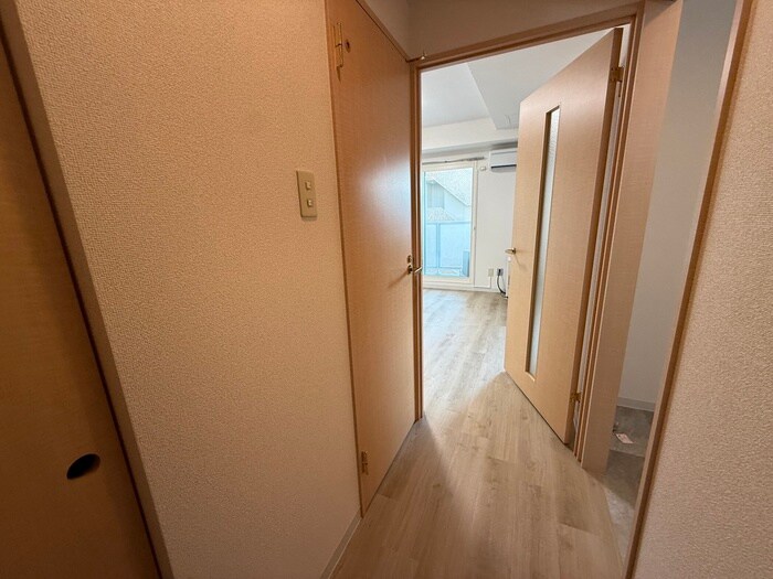 物件内観写真22　(玄関)