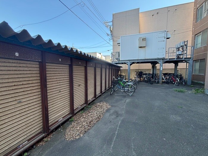 物件外観写真6　(建物設備)