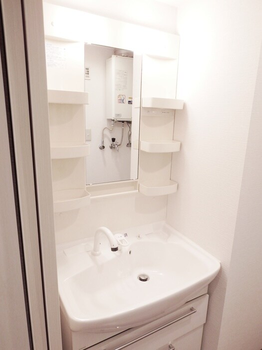 物件内観写真11　(洗面)