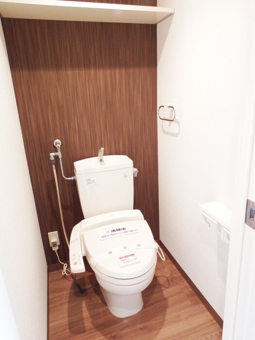 物件内観写真13　(トイレ)