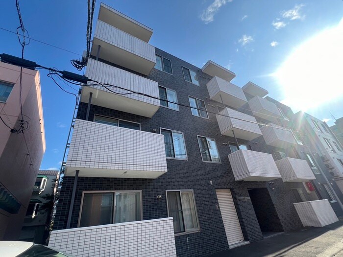 物件外観写真1　(外観写真)