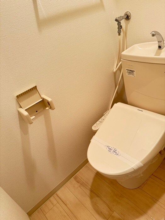 物件内観写真15　(トイレ)