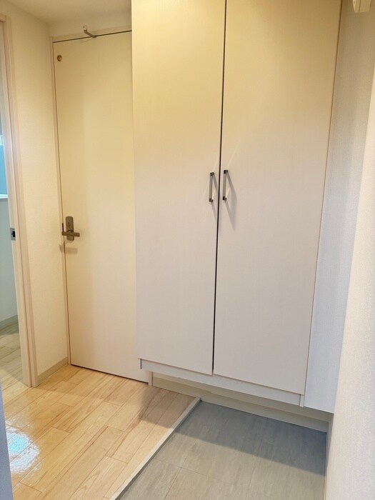 物件内観写真22　(玄関)