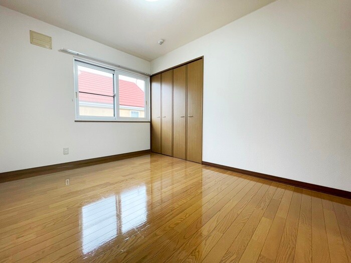 物件内観写真6　(居室)