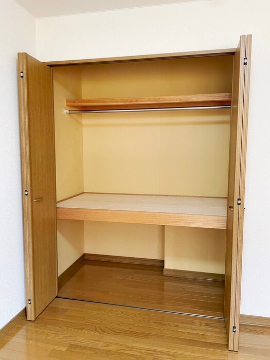 物件内観写真8　(収納)