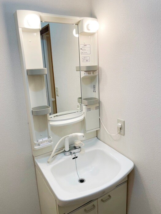 物件内観写真10　(洗面)