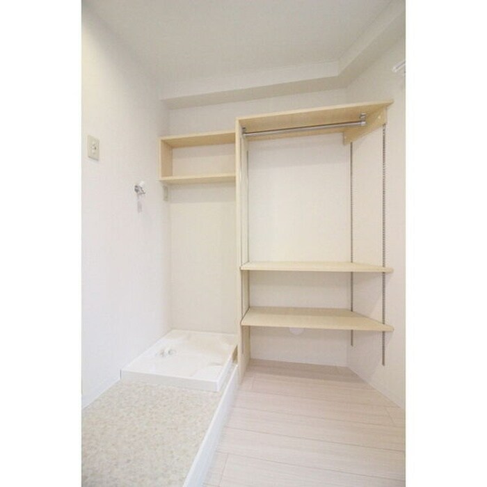 物件内観写真9　(収納)