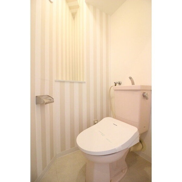 物件内観写真13　(トイレ)