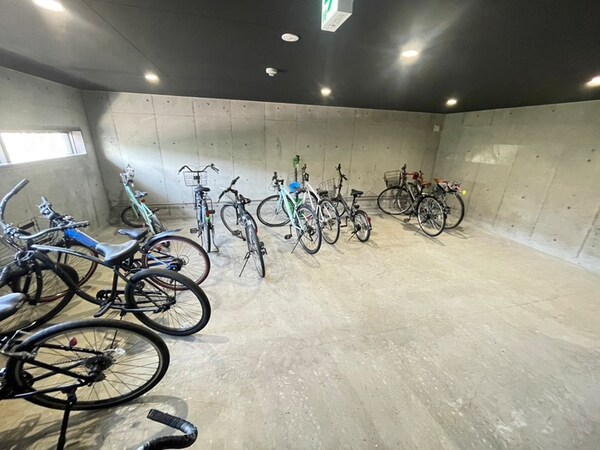 駐輪場