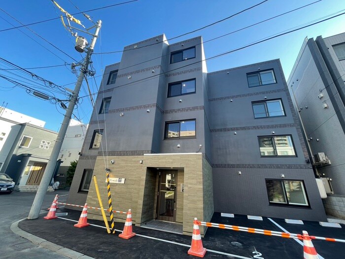 物件外観写真2　(外観写真)