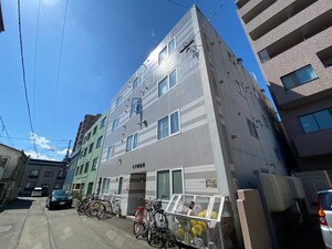 モア南６条外観写真