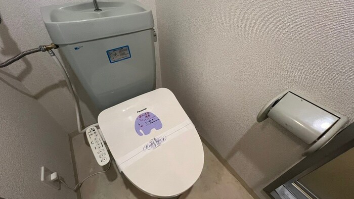 物件内観写真13　(トイレ)