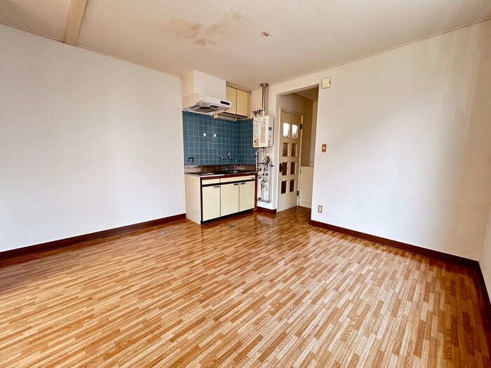 物件内観写真8　(居室)