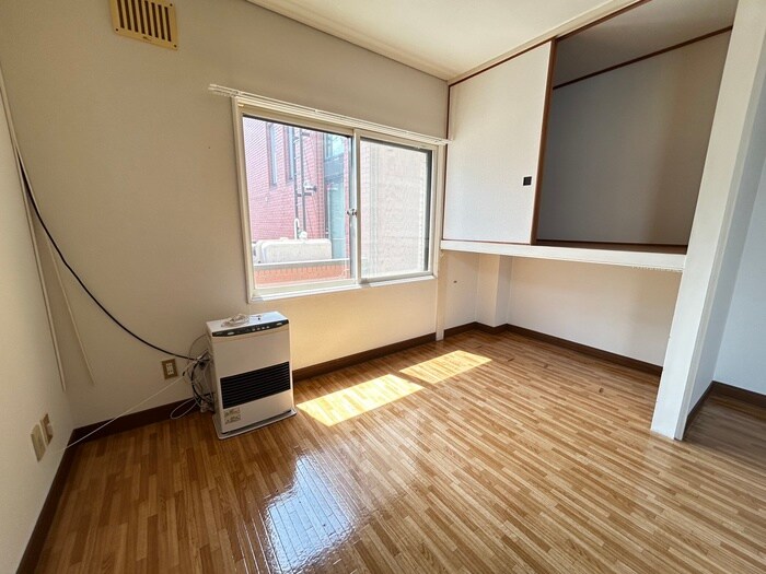 物件内観写真13　(居室)