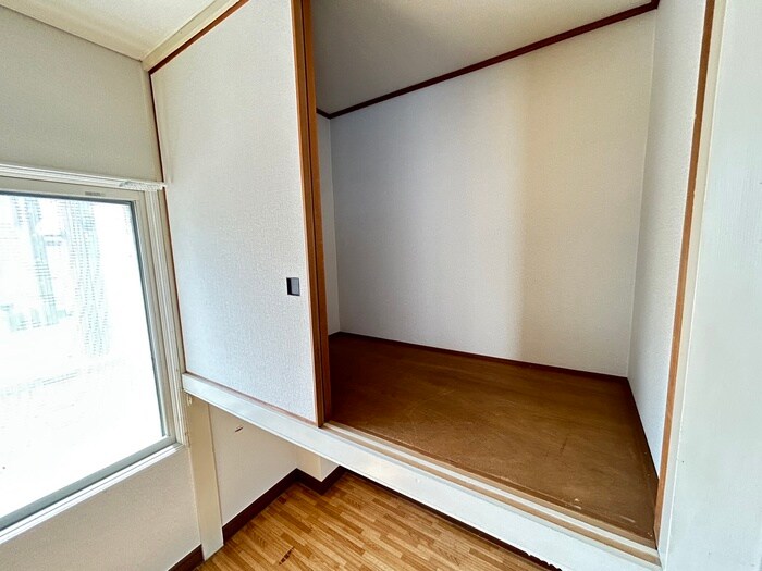 物件内観写真15　(収納)