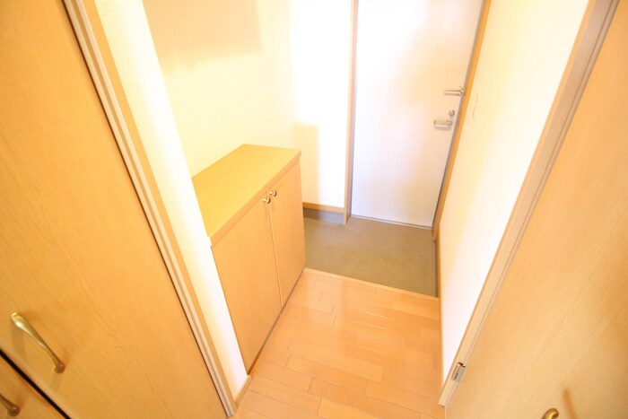 物件内観写真21　(玄関)