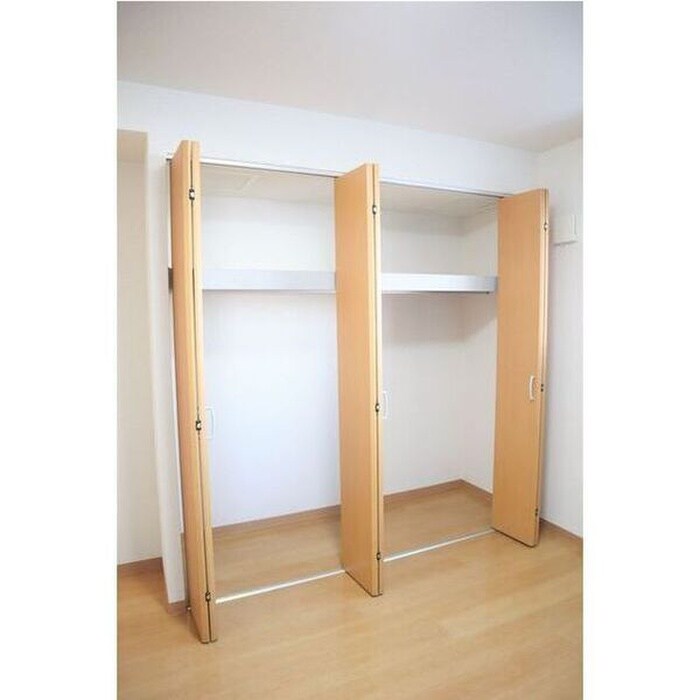 物件内観写真15　(内観写真)