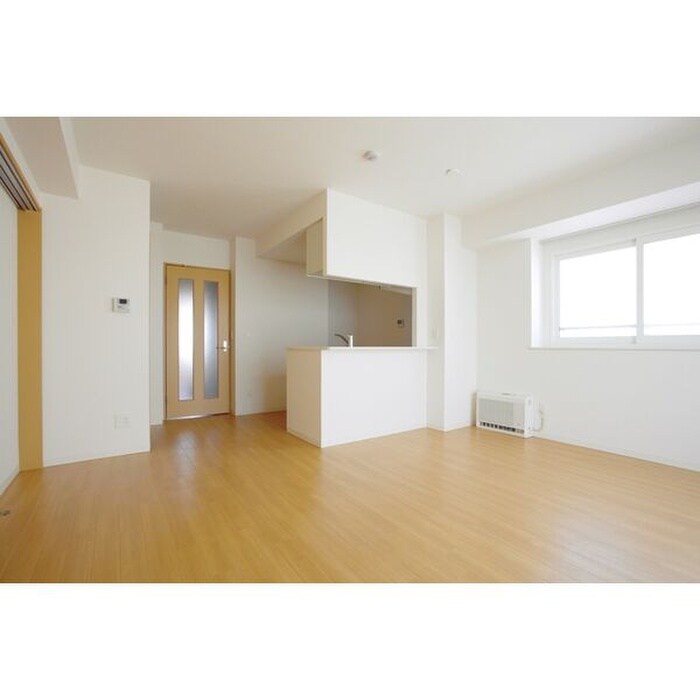 物件内観写真3　(居室)