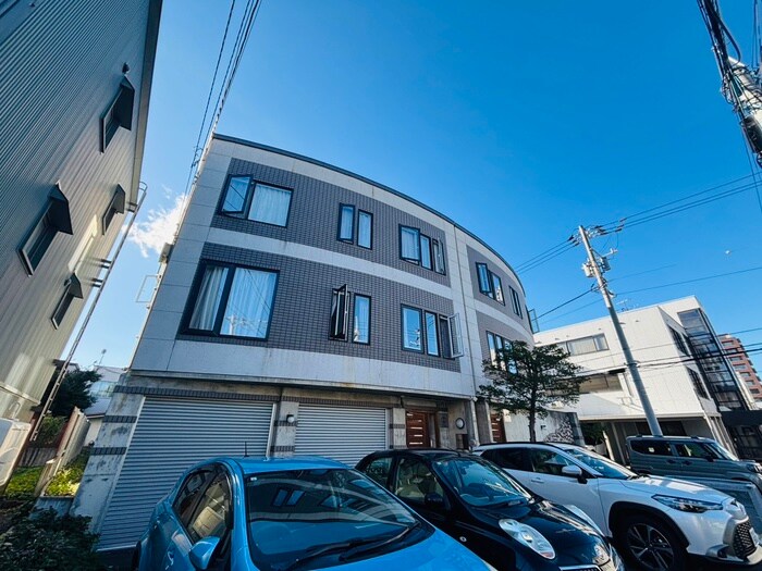 物件外観写真1　(外観写真)