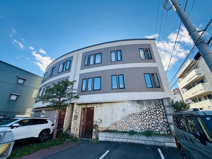 物件外観写真2　(外観写真)