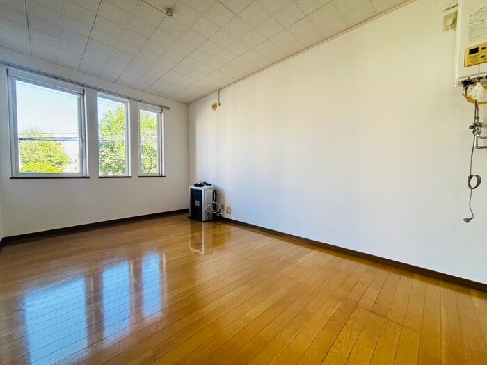 物件内観写真10　(居室)