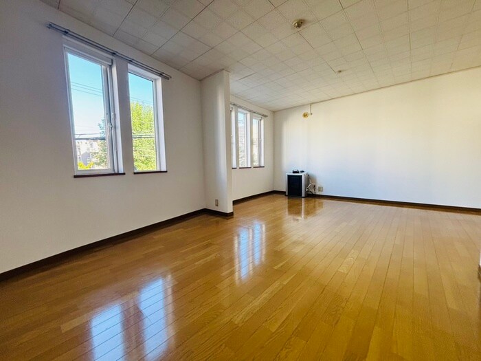 物件内観写真11　(居室)