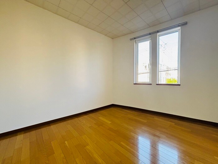 物件内観写真14　(居室)