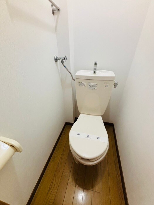 物件内観写真17　(トイレ)