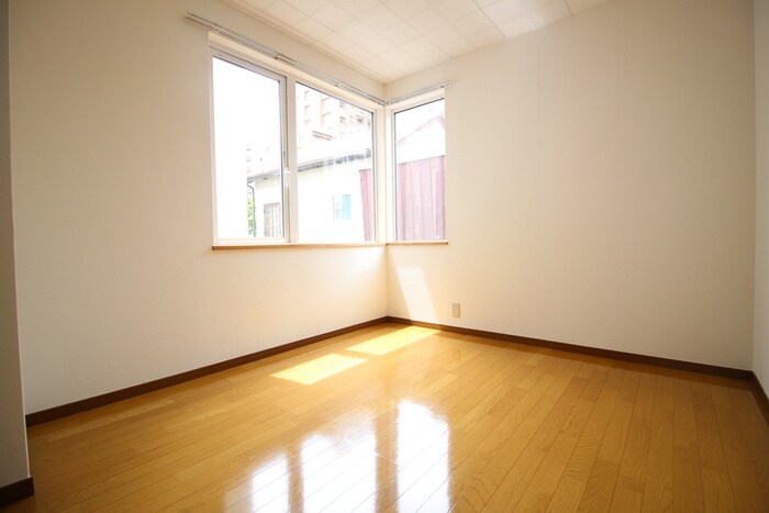 物件内観写真18　(居室)