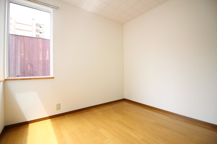 物件内観写真20　(居室)