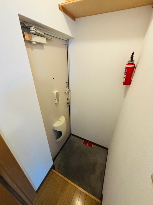 物件内観写真20　(玄関)