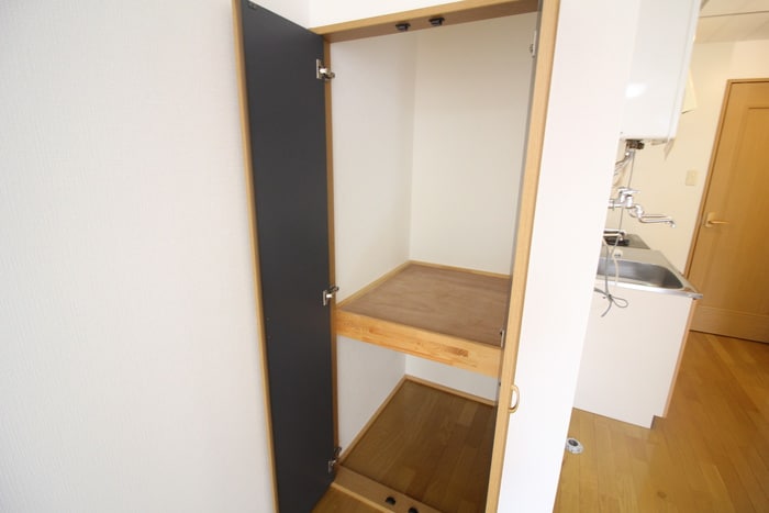 物件内観写真21　(収納)