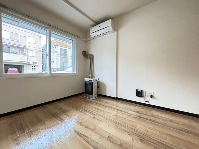 物件内観写真10　(居室)