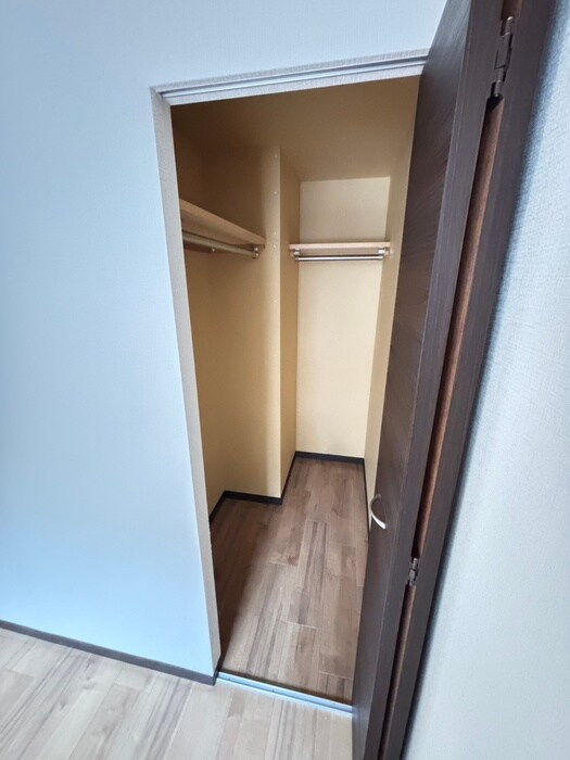 物件内観写真15　(収納)