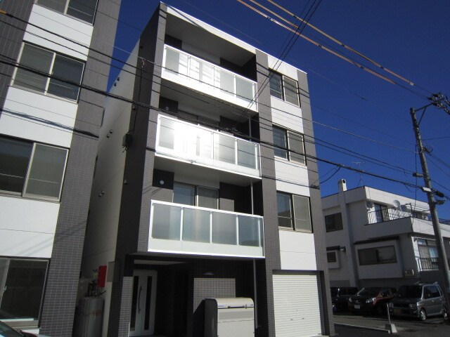 物件外観写真1　(外観写真)