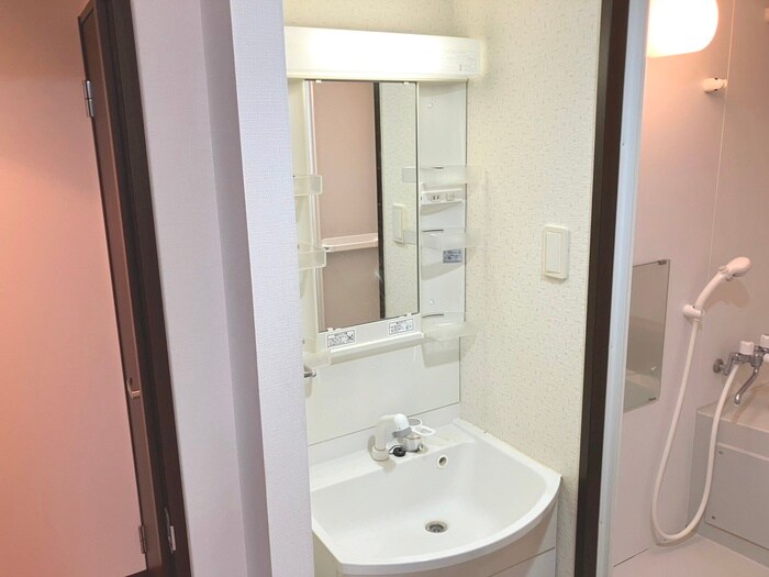 物件内観写真14　(洗面)